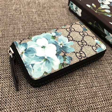 gucci blooms travel wallet 410068|Gucci blooms wallet for sale.